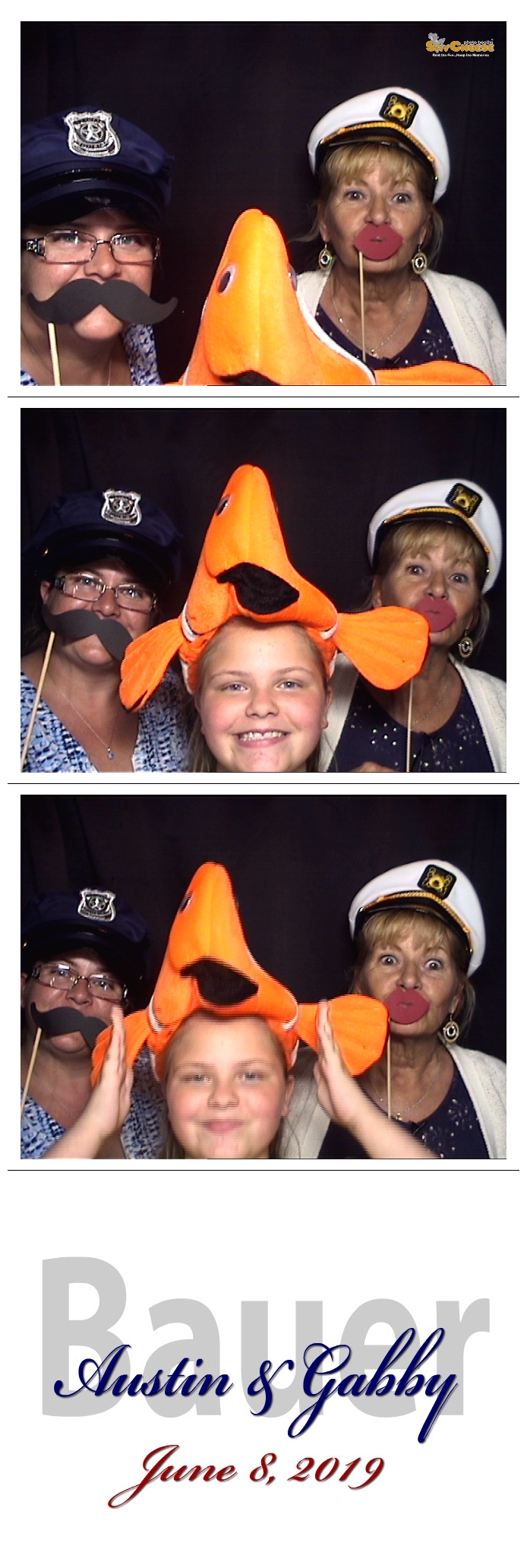 Bauer / Gregory Wedding  | View more photos from the event at gallery.saycheesephotobooth.com/u/SayCheesePhotoBooth/Bauer-Gregory-Wedding